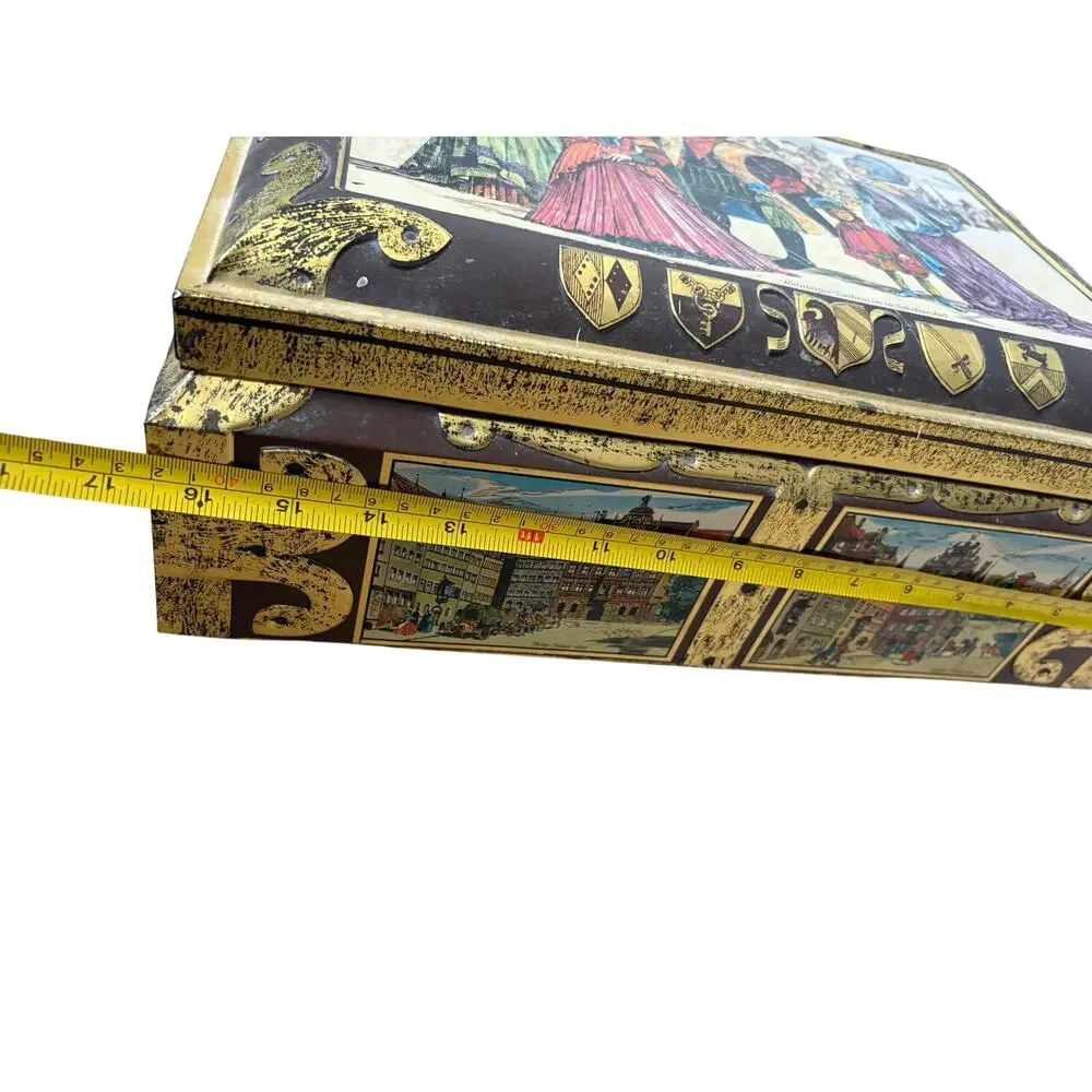 Vintage E. Otto Schmidt Nürnberg Germany Lebkuchen Tin Box Medieval Scenes 16”